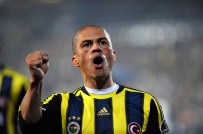 ALEX DE SOUZA - Alex'ten Fenerbahçelileri Duygulandıran Paylaşım