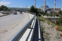 EHLIBEYT - Ankara Büyükşehir'den 7 Bin Metre Oto Korkuluk