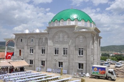 Bozüyük Medine Camii İbadete Açıldı
