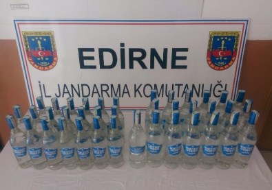Edirne'de 39 Şişe Kaçak Rakı Ele Geçirildi