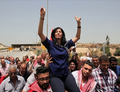 Filistinli kadın milletvekili serbest bırakıldı