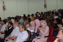 İlahiyat Fakültesi'nde Yıl Sonu Programı Gerçekleşti