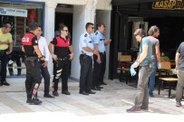 NEYZEN TEVFIK - İrlandalı Turist Bıçaklanarak Öldürüldü