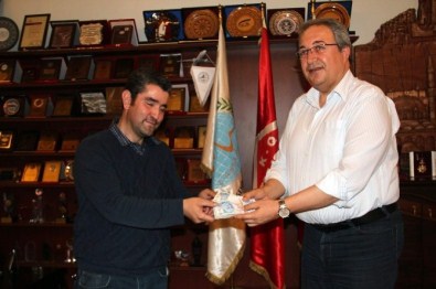 Kaynak Ustasından Örnek Davranış