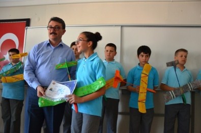 Maket Uçak Kursu Sona Erdi