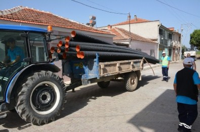 Saruhanlı'daki Altyapı Çalışmaları Sürüyor