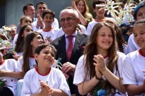 Yılmaz, Çevreci Miniklerle Buluştu