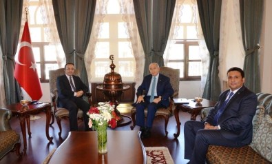 Kilis'e 250 Milyon Dolarlık Yatırımla Çimento Fabrikası Kurulacak