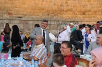 İFTAR SOFRASI - Niğde Belediyesi Son İftar Sofrasını Şahinali Mahallesi'nde Açıyor