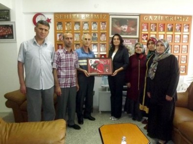 Seydişehir Başsavcısı Bayar Şehit Aileleriyle Vedalaştı