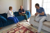 AHMET YILDIRIM - Yunusemre Belediyesi Yaşlı Adam Ve Kızına Sahip Çıktı