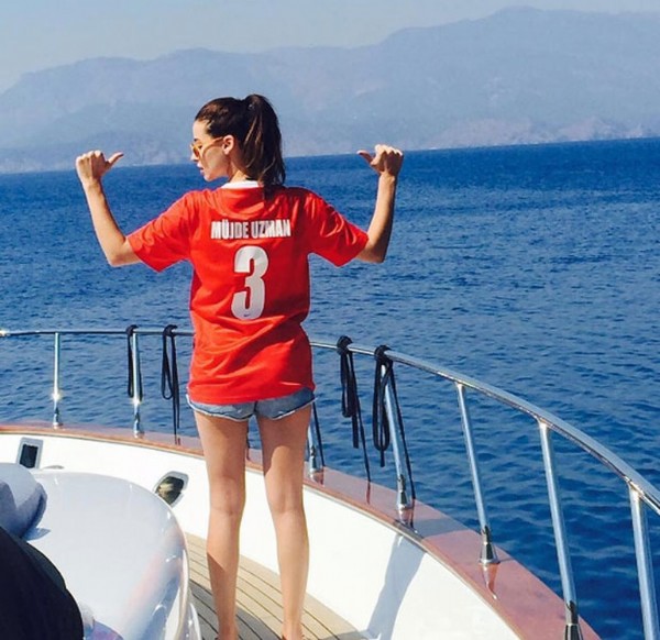 Sinan Akçıl ile Ebru Şallı ihanet yüzünden mi ayrıldı?