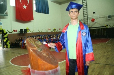 Devrek Hamidiye Anadolu Lisesi'nde Mezuniyet Töreni