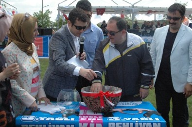 Ankara'da Dedeler Ve Nineler İçin İkinci Bahar Yürüyüşü