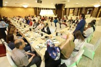 ROBOTLAR - Başkan Genç, Öğrencilerin Hayallerini Dinledi