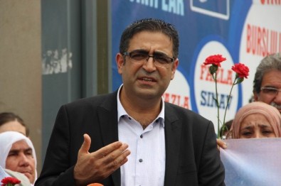 Diyarbakır'da HDP Mitingindeki Patlamada Ölenler Anıldı