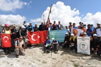 Edip Uğur Zirveye Çıktı