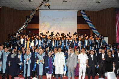 Ereğli Eğitim Fakültesi 16. Dönem Mezunlarını Geleceğe Uğurladı