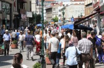 AHMET ÖZDEMIR - Eskişehir'de Ramazan Hareketliliği