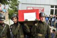 ŞEHİT UZMAN ÇAVUŞ - Şehit Uzman Çavuş'un Cenazesi Memleketine Uğurlandı