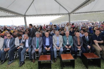 Başkan Çelik Akkışla Festivali'ne Katıldı