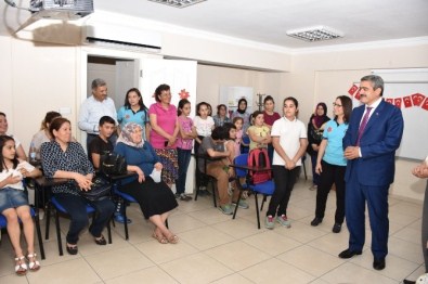 65 Öğrenciye Kurs Bitirme Belgeleri Başkan Alıcık Tarafından Verildi