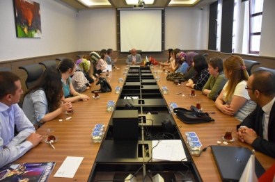 Aday Öğretmenler Başkan Eşkinat İle Buluştu