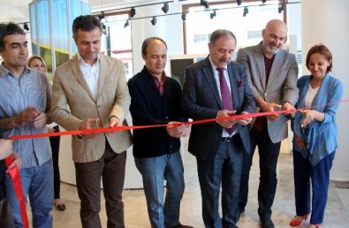 Büyükşehir Belediyesi'nden Afiş Sergisi