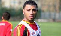 COLIN KAZIM - Colin Kazım Brezilya yolcusu