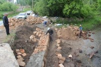 KOZLUCA - Develi Belediyesi Ekipleri Yol Çalışmalarına Başladı