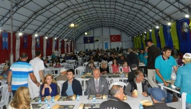 Kosova'da İlk İftar Heyecanı