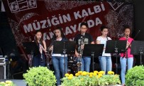 SAKARYA CADDESİ - Öğrencilerden Ç'engel'de Konser