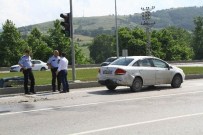 MUSTAFA KARAGÖZ - Samsun'da Trafik Kazası Açıklaması 2 Yaralı