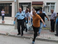 İSMIL - Şantajla Birlikte Olmak İsteyen Eski Sevgilisini Kurşunladı