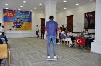 KAŞGARLI MAHMUT - Yetenekli Robotlar Bahçeşehir Üniversitesi'nde Yarışıyor
