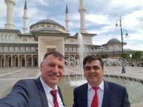HALIL ELDEMIR - Başkan Yalçın Ankara Temaslarında Beştepe Millet Camiini Ziyaret Etti