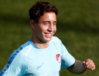 EMRE MOR - Emre Mor'a ilk uyarı millilerden
