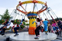 YAŞLI GENÇ - 'Mahalle Panayırları'Nın İlki Nallıhan'da Kuruldu