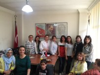 Türk Kadınlar Birliği Nevşehir'de 50 Çocuğu Giydirdi