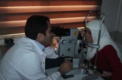 Cizre'de Lazerle Göz Ameliyatları Başladı