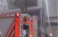 ABDİ İPEKÇİ - Nişantaşı'nda Korkutan Yangın