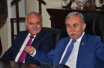 BAKIR İŞLEME - Vali Büyük'ten Esnaflara Duygulu Veda