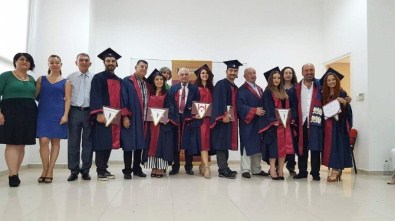 Yakın Doğu Üniversitesi Sahne Sanatları Fakültesi 8. Mezunlarını Verdi