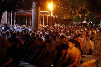 Antalya'da Camilerde Kadir Gecesi Yoğunluğu