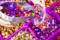 BAYRAM ŞEKERİ - Bayram Alışverişinin Gözdesi 'Şeker'