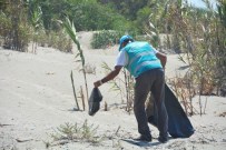 KUMLUOVA - Hükümlüler, Karadere Sahilini Temizledi