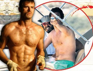 Kıvanç Tatlıtuğ tatilde!