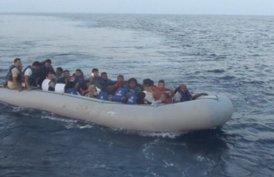 Kuşadası'nda Kaçak Göçmen Operasyonu
