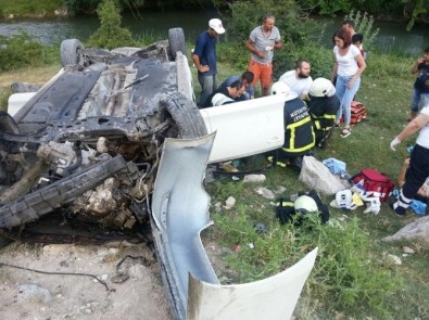 Kütahya'da Trafik Kazası Açıklaması 2 Ölü, 3 Yaralı