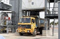 Muratpaşa'dan 107 Günde 40 Bin Ton Asfalt
